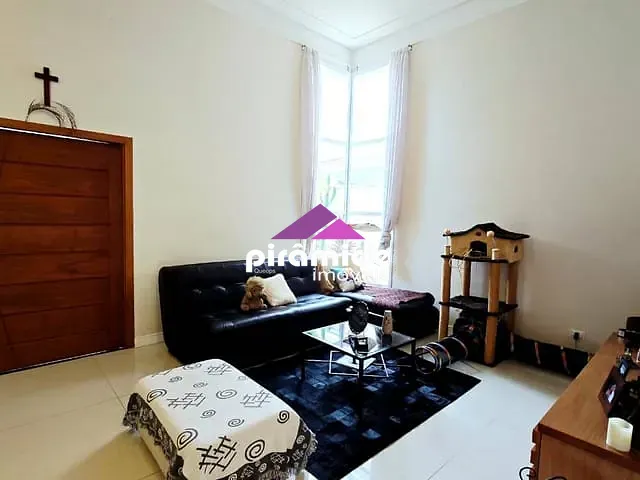 Casa com 330m² 4 quartos e 4 banheiros, à venda, no bairro Urbanova em São José dos Campos