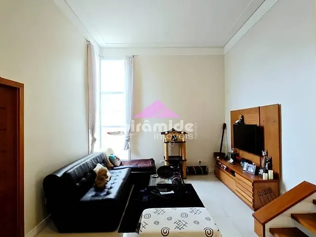 Casa com 330m² 4 quartos e 4 banheiros, à venda, no bairro Urbanova em São José dos Campos