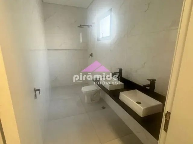 Casa com 388m² 4 quartos e 4 banheiros, à venda, no bairro Floresta em São José dos Campos