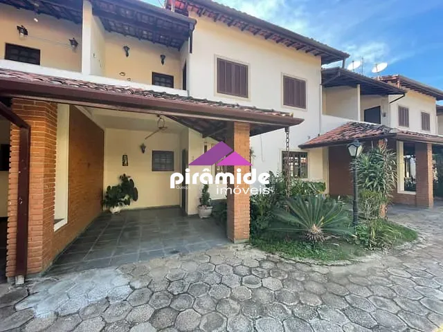 Casa com 88m² 2 quartos e 2 banheiros, à venda, no bairro Praia das Palmeiras em Caraguatatuba