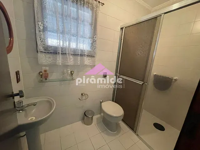 Casa com 88m² 2 quartos e 2 banheiros, à venda, no bairro Praia das Palmeiras em Caraguatatuba