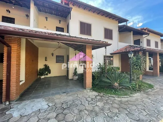 Casa com 88m² 2 quartos e 2 banheiros, à venda, no bairro Praia das Palmeiras em Caraguatatuba