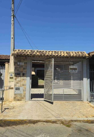Casa com 150m² 2 quartos e 2 banheiros, à venda, no bairro Alto do Cardoso em Pindamonhangaba