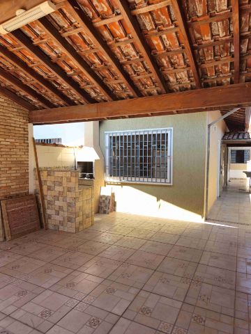 Casa com 150m² 2 quartos e 2 banheiros, à venda, no bairro Alto do Cardoso em Pindamonhangaba