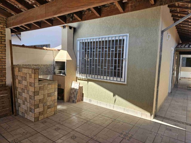Casa com 150m² 2 quartos e 2 banheiros, à venda, no bairro Alto do Cardoso em Pindamonhangaba