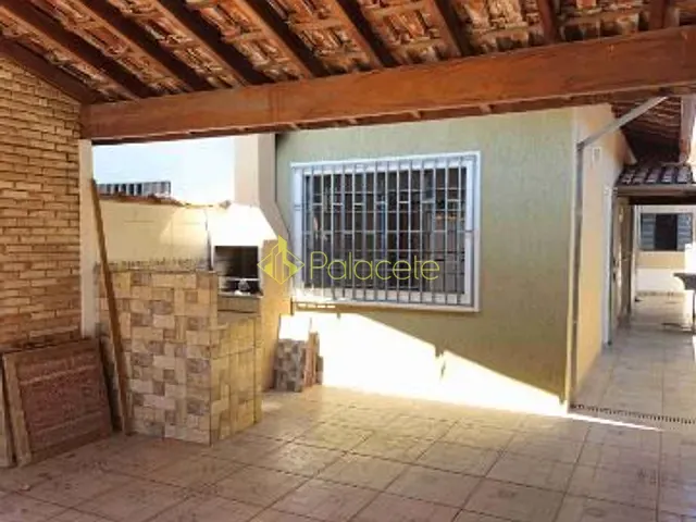 Casa com 150m² 2 quartos e 2 banheiros, à venda, no bairro Alto do Cardoso em Pindamonhangaba