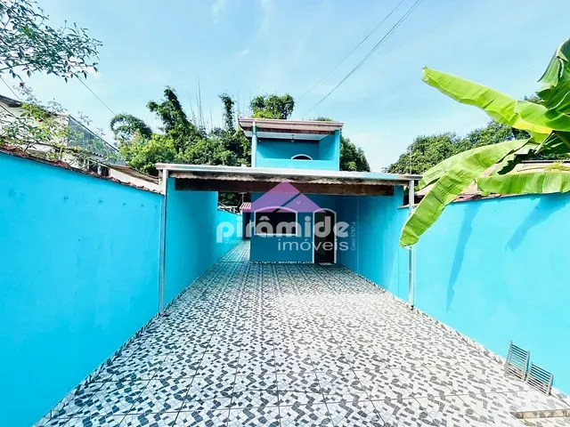 Casa com 132m² 2 quartos e 2 banheiros, à venda, no bairro Rio do Ouro em Caraguatatuba