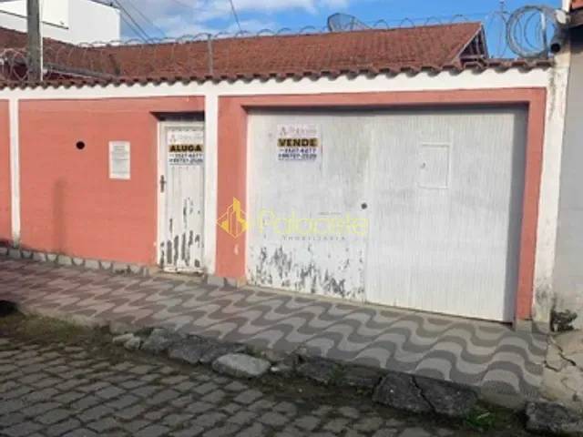 Casa 4 quartos e 3 banheiros, à venda, no bairro Centro em Pindamonhangaba