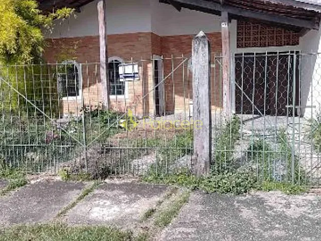 Casa com 300m² 3 quartos e 1 banheiro, à venda, no bairro Jardim Santa Cecília em Pindamonhangaba
