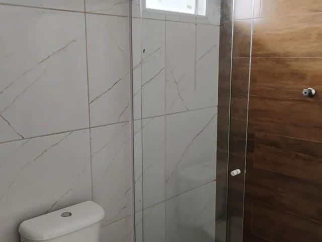 Casa 2 quartos e 1 banheiro, à venda, no bairro Residencial e Comercial Portal dos Eucaliptos em Pindamonhangaba