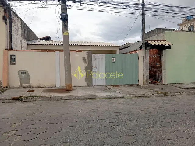 Casa 2 quartos e 1 banheiro, à venda, no bairro Chácara Tropical em Potim