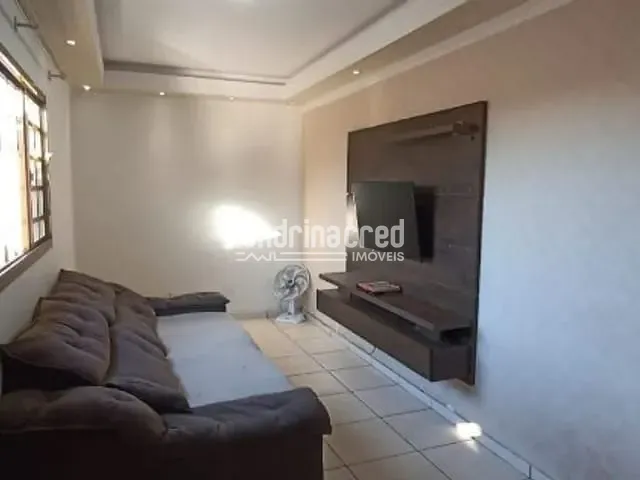 Casa com 198m² 3 quartos e 3 banheiros, à venda, no bairro Ouro Verde em Londrina