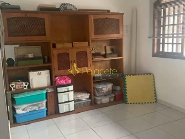 Casa com 300m², à venda, no bairro Jardim do Ypê em Pindamonhangaba