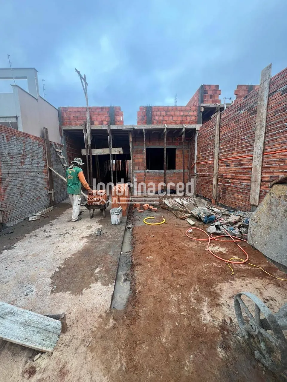 Casa, 2 quartos, 58 m² - Foto 1
