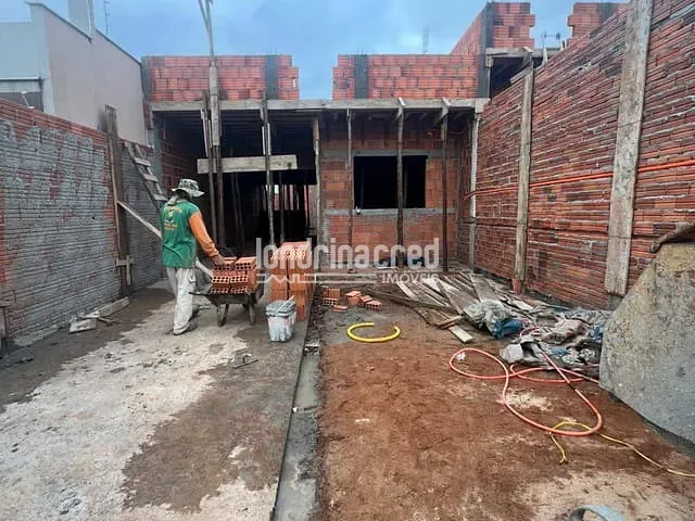 Casa com 120m² 2 quartos e 1 banheiro, à venda, no bairro Jardim Cidade Alta em Cambé