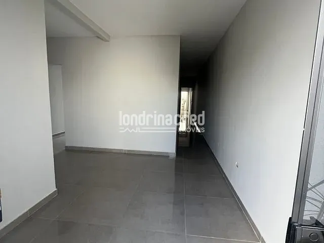 Casa com 112m² 3 quartos e 2 banheiros, à venda, no bairro Colúmbia em Londrina