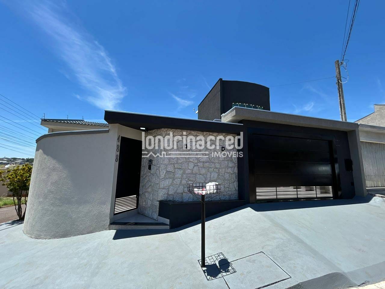 Casa, 4 quartos, 190 m² - Foto 1