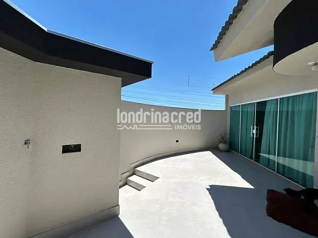 Casa com 194m² 4 quartos e 2 banheiros, à venda, no bairro Jardim Santa Alice em Arapongas