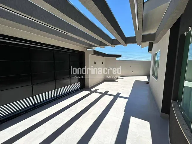 Casa com 194m² 4 quartos e 2 banheiros, à venda, no bairro Jardim Santa Alice em Arapongas
