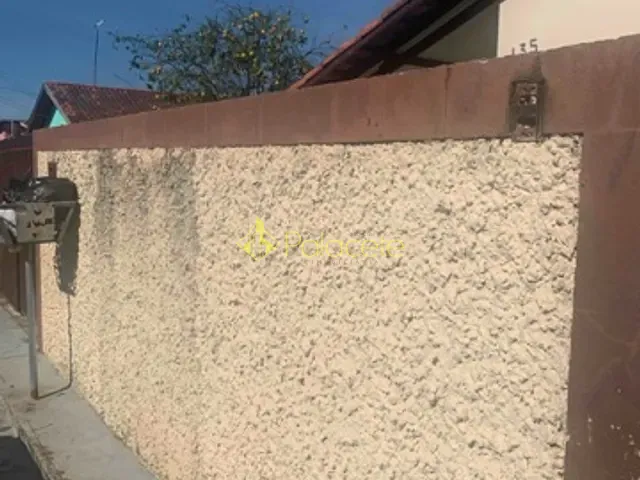 Casa 3 quartos e 1 banheiro, à venda, no bairro Residencial Comercial Cidade Vista Alegre em Pindamonhangaba