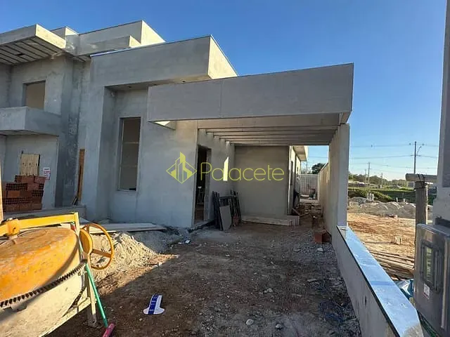 Casa com 175m² 2 quartos e 2 banheiros, à venda, no bairro Residencial e Comercial Bosque da Imperatriz em Pindamonhangaba