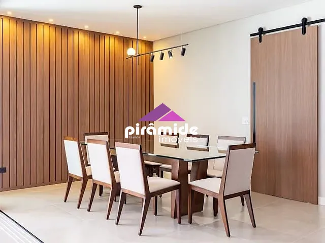 Casa com 600m² 4 quartos e 4 banheiros, à venda, no bairro Urbanova em São José dos Campos