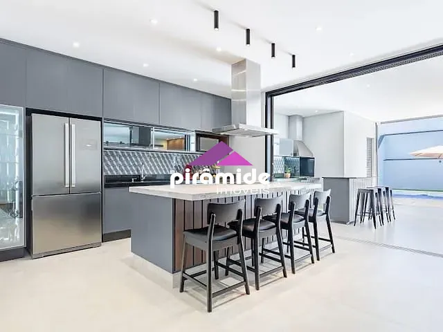 Casa com 600m² 4 quartos e 4 banheiros, à venda, no bairro Urbanova em São José dos Campos