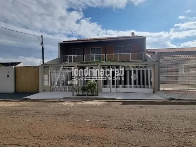Casa com 200m² 5 quartos e 3 banheiros, à venda, no bairro Jardim Planalto em Londrina