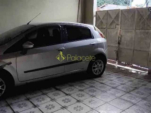 Casa 4 quartos e 2 banheiros, à venda, no bairro Residencial Mantiqueira em Pindamonhangaba