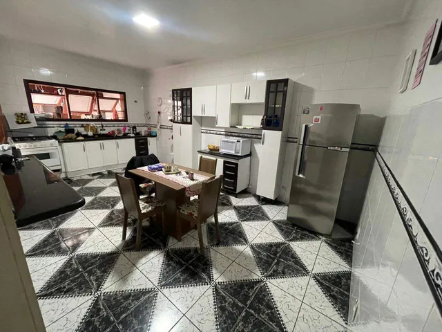 Casa 2 quartos e 4 banheiros, à venda, no bairro Residencial Campo Belo em Pindamonhangaba