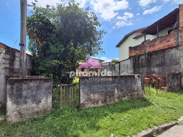 Casa com 405m² 3 quartos e 1 banheiro, à venda, no bairro Morro do Algodão em Caraguatatuba