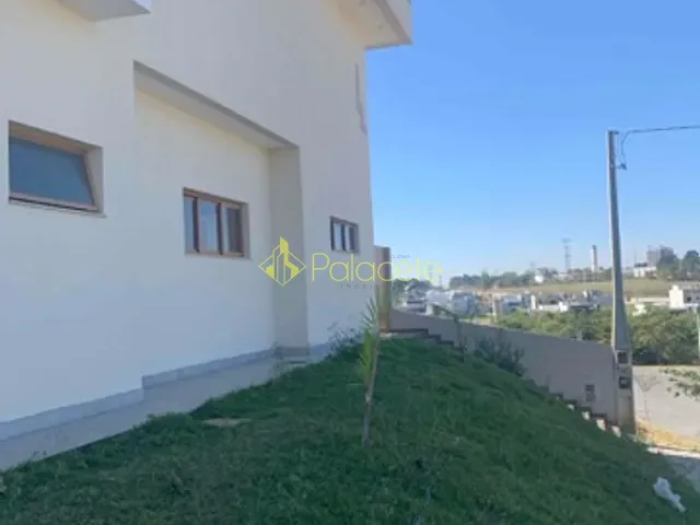 Casa 3 quartos e 5 banheiros, à venda, no bairro Loteamento Residencial e Comercial Bosque do Imperador em Pindamonhangaba
