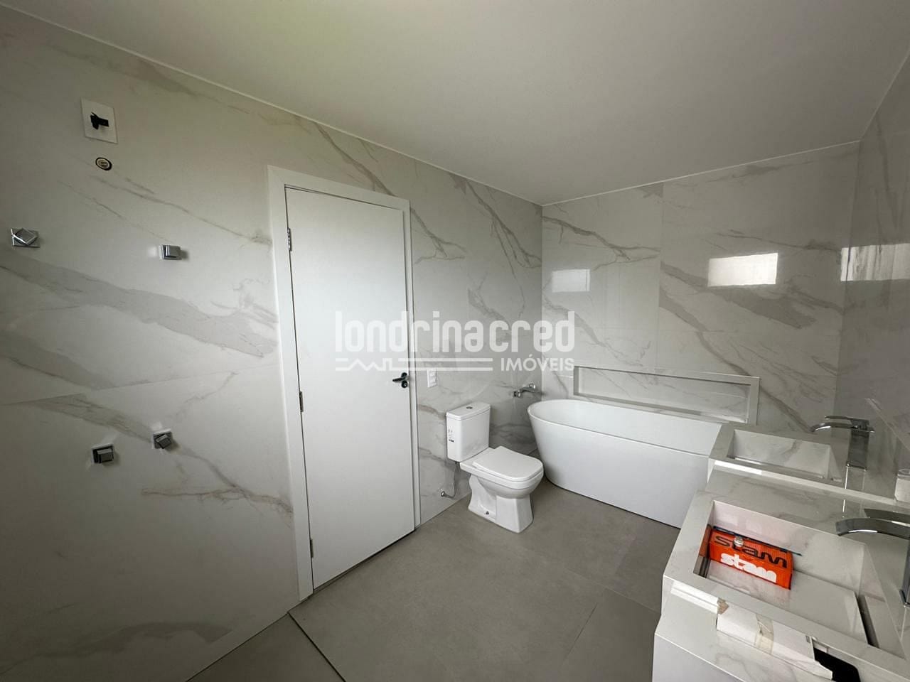 Casa, 4 quartos, 226 m² - Foto 25