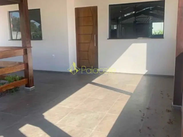 Casa 3 quartos e 3 banheiros, à venda, no bairro Condomínio Residencial e Comercial Laguna em Pindamonhangaba