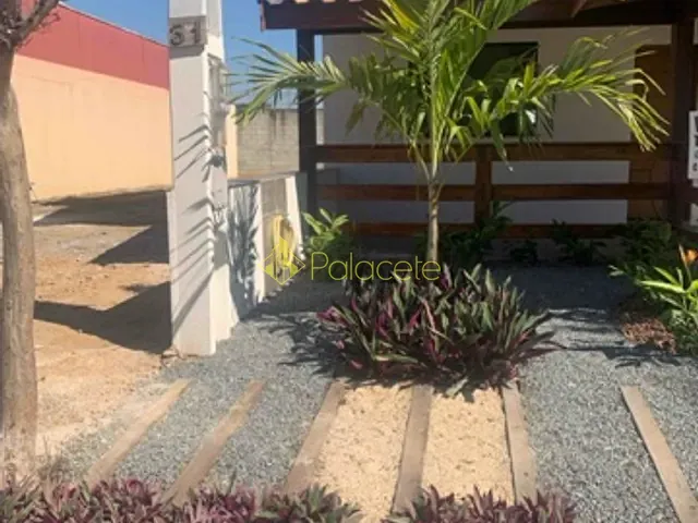Casa 3 quartos e 3 banheiros, à venda, no bairro Condomínio Residencial e Comercial Laguna em Pindamonhangaba