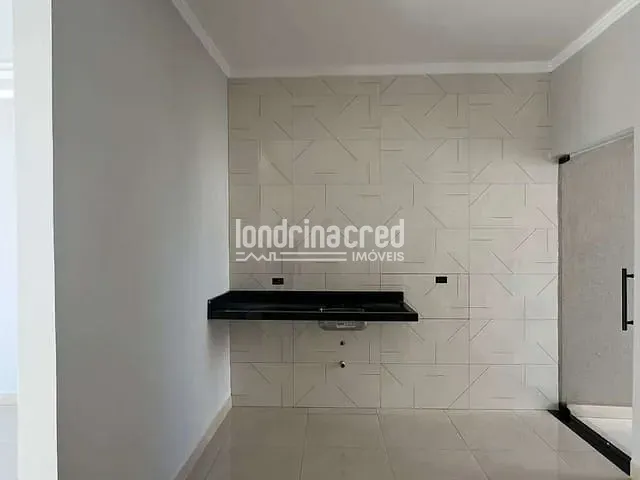 Casa com 125m² 2 quartos e 2 banheiros, à venda, no bairro Jardim São Paulo II em Londrina