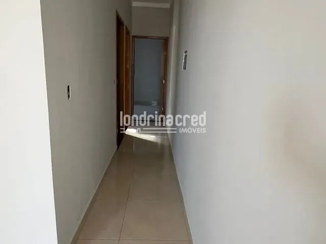 Casa com 125m² 2 quartos e 2 banheiros, à venda, no bairro Jardim São Paulo II em Londrina