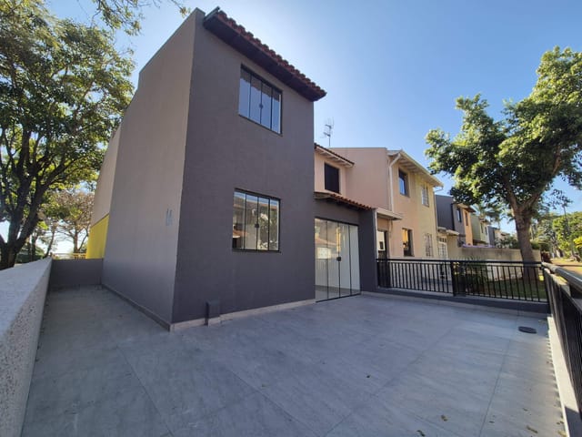 Foto do Casa - Casa no Condomínio Ilha Bela – 3 Dormitórios, Quintal Amplo, 1 Vaga Coberta, Segurança 24h e Fácil Acesso ao Centro | Londrina Cred Imóveis