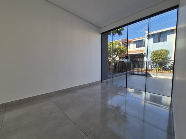 Foto do Casa - Casa no Condomínio Ilha Bela – 3 Dormitórios, Quintal Amplo, 1 Vaga Coberta, Segurança 24h e Fácil Acesso ao Centro | Londrina Cred Imóveis