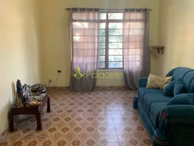 Casa com 254m² 3 quartos e 2 banheiros, à venda, no bairro Parque São Domingos em Pindamonhangaba