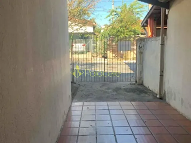 Casa com 254m² 3 quartos e 2 banheiros, à venda, no bairro Parque São Domingos em Pindamonhangaba