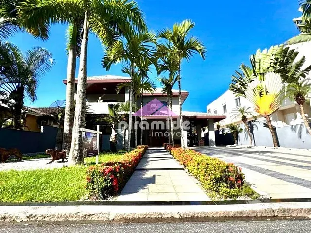 Casa com 1000m² 6 quartos e 4 banheiros, à venda ou para alugar, no bairro Tabatinga em Caraguatatuba