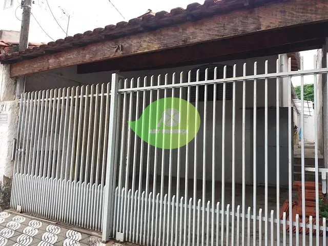 Casa com 137m² 2 quartos e 1 banheiro, à venda, no bairro Jardim Zulmira em Sorocaba
