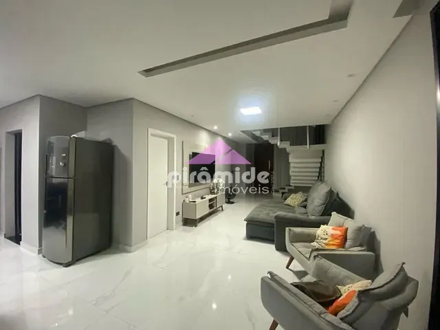 Casa com 250m² 4 quartos e 4 banheiros, à venda, no bairro Urbanova em São José dos Campos