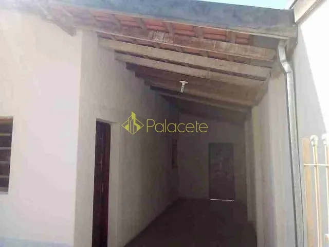 Casa com 200m² 2 quartos e 1 banheiro, à venda, no bairro Jardim Santa Cecília em Pindamonhangaba