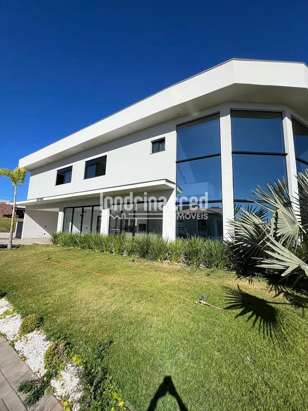 Casa, 3 quartos, 290 m² - Foto 3