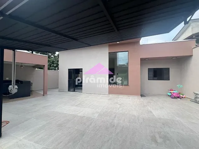 Casa com 190m² 3 quartos e 2 banheiros, à venda, no bairro Jardim Rodolfo em São José dos Campos