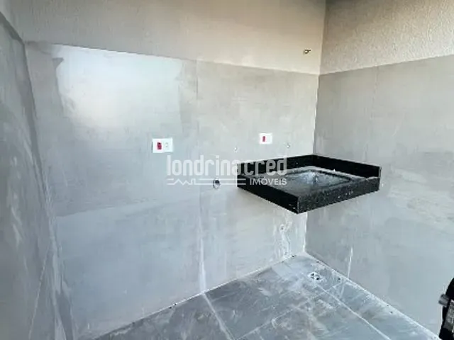 Casa com 168m² 3 quartos e 2 banheiros, à venda, no bairro Residencial José B Almeida em Londrina