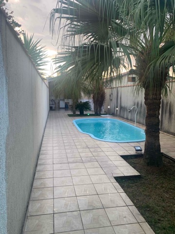 Casa com 189m² 3 quartos e 3 banheiros, à venda, no bairro Vila São Benedito em Pindamonhangaba