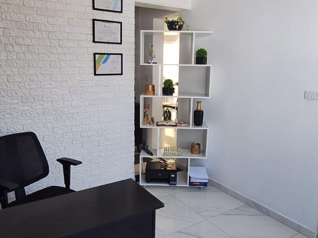 Casa com 176m² 2 quartos e 2 banheiros, à venda, no bairro Loteamento Residencial e Comercial Flamboyant em Pindamonhangaba